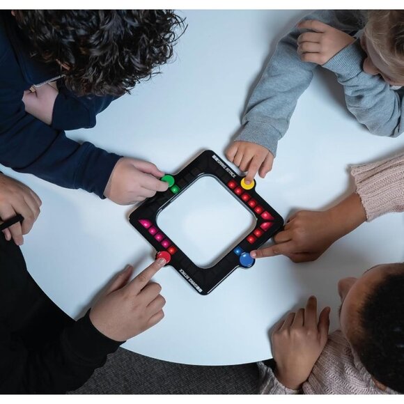 Snake Attack Electronic Handheld Game – Solo and Multiplayer Reflex Game for Kid - Picture 5 of 5